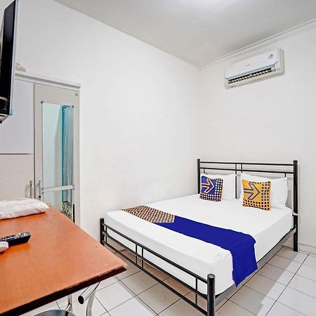 Hotel Oyo 90403 Gosepa Ngagel Surabaya Exterior foto